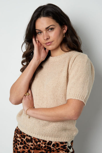 Korte Trui met Strik