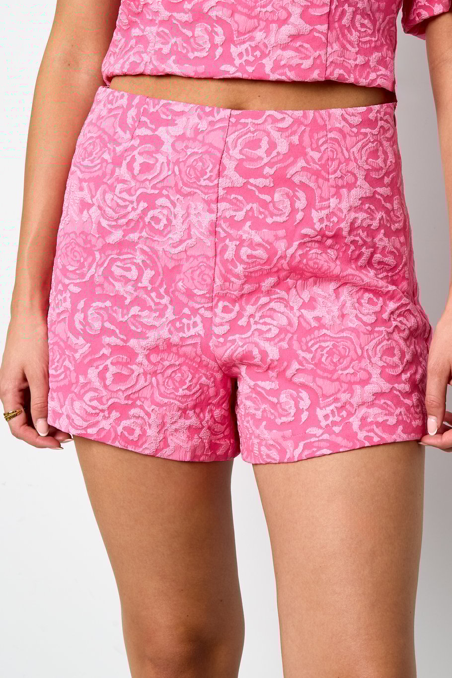 Rosey short